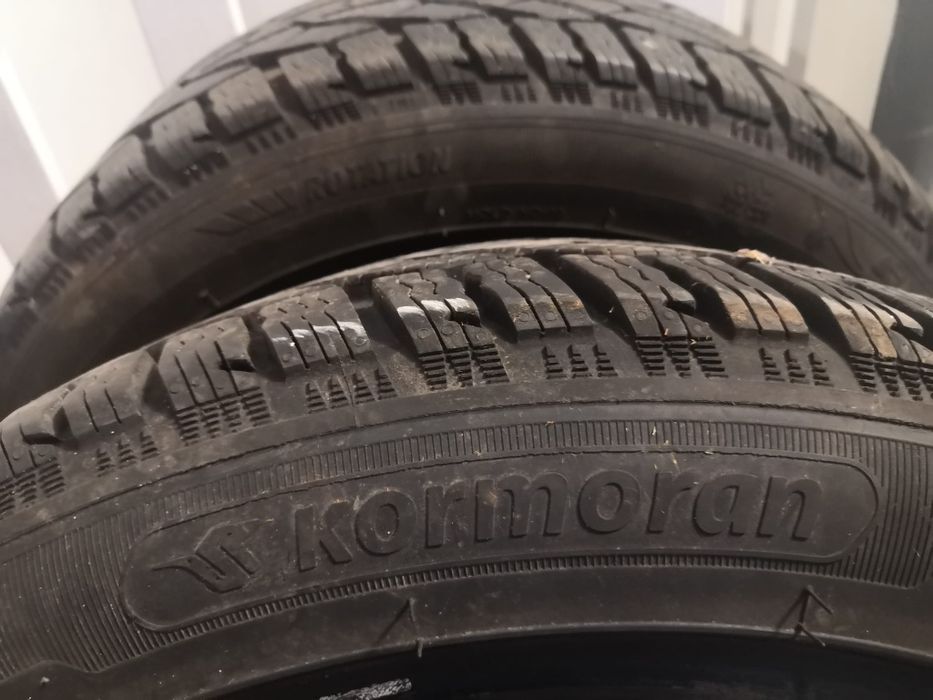 Opony zimowe Kormoran 2szt 225/45 r17 cena 380