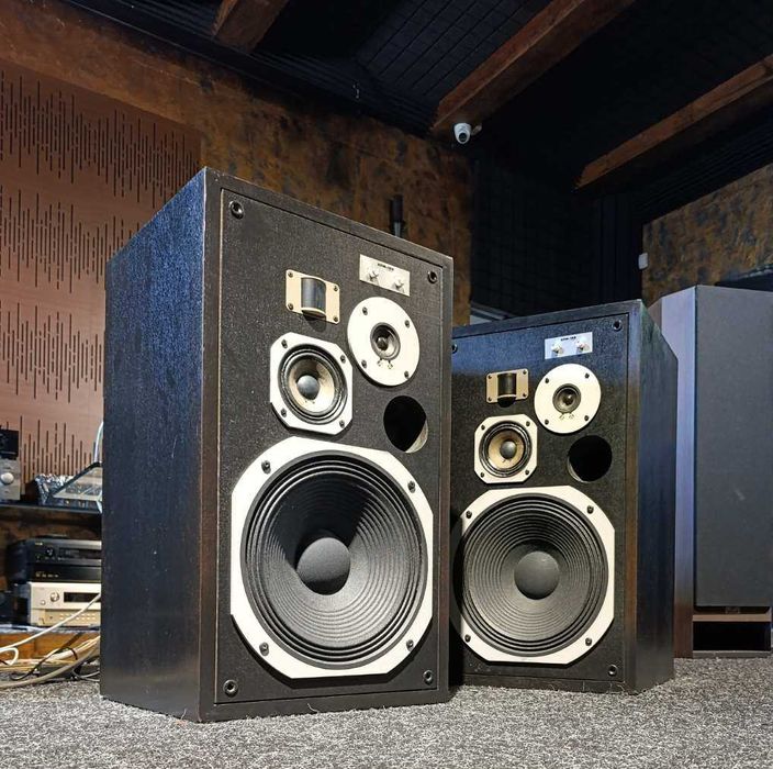 Pioneer HPM-100 Vintage