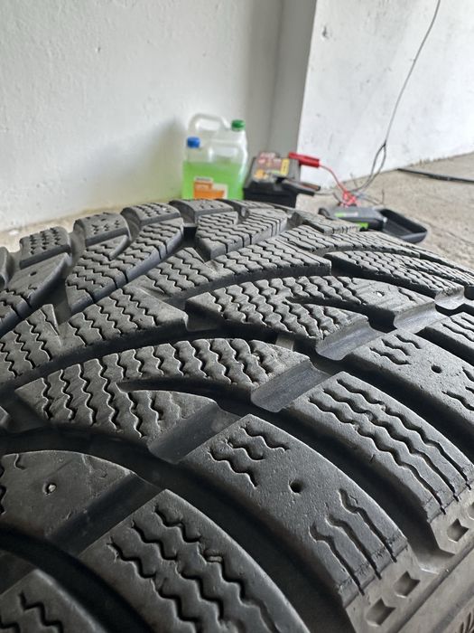 Opony Sailun Ice blazer zimowe  215/45 R17