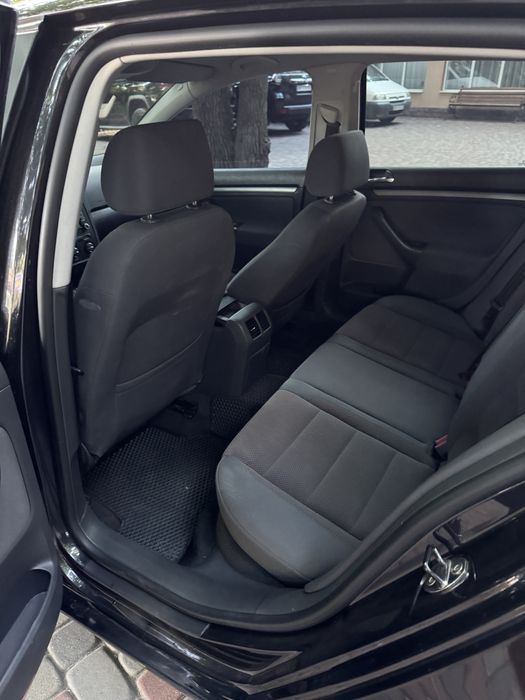 Volkswagen Golf 2004 VIN WVWZZZ1KZ5W081019 фото оголошення 13 з 15