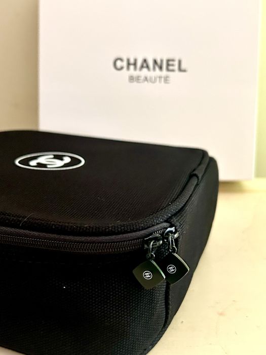 Kosmetyczka Chanel Beauty