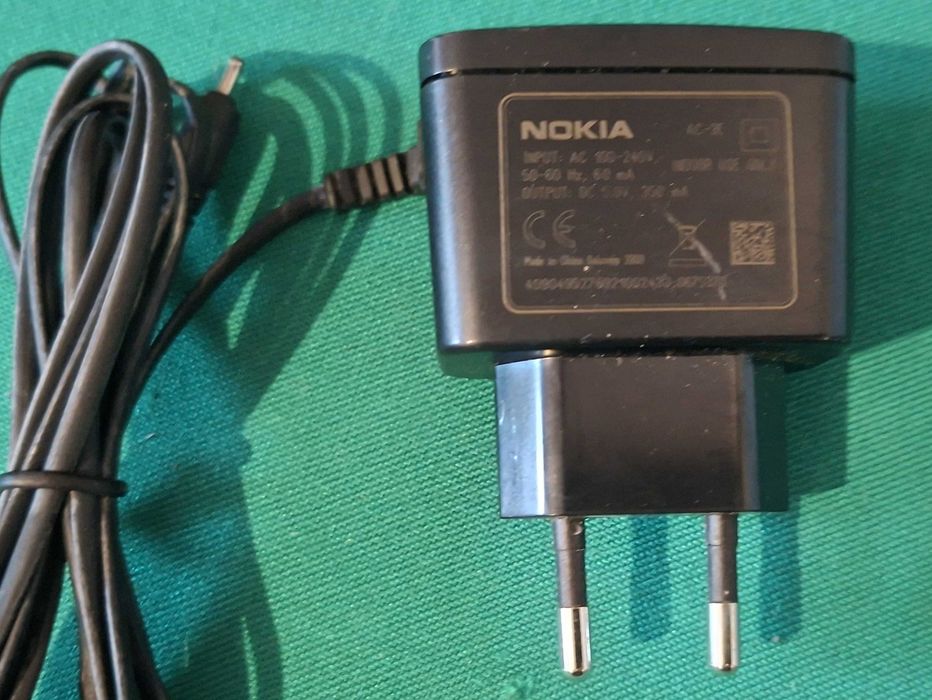 Carregador antigo para Telemovel, Nokia AC-3E