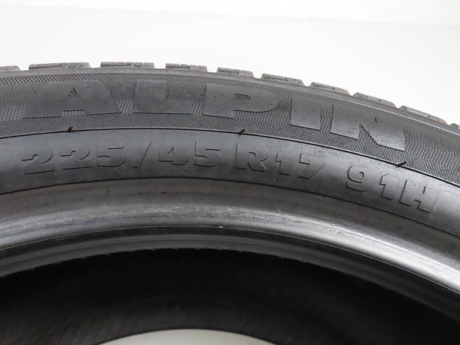 2x 225/45r17 Opony Zimowe Używane Tiptyre Alpin Master 4 91h