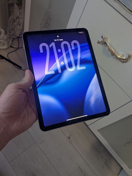 Ipad Air 5 M1 2022, A2588, apple