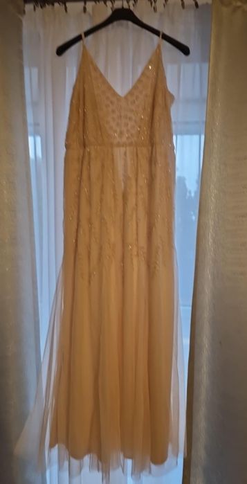 Sukienka elegancka