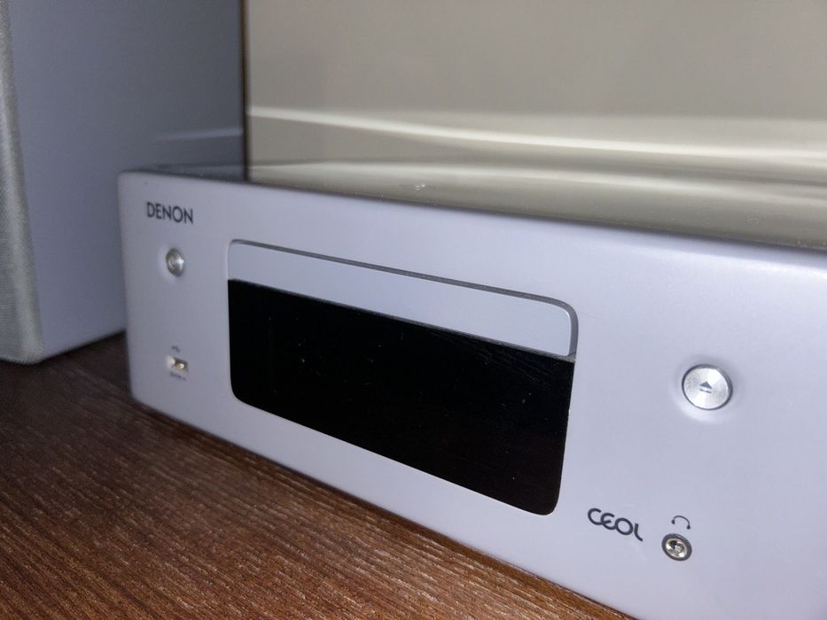 Мини-система Denon Ceol N10 (проигрыватель+колонки)