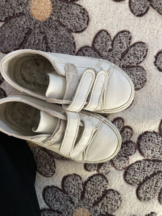 Кросівки 27 розмір