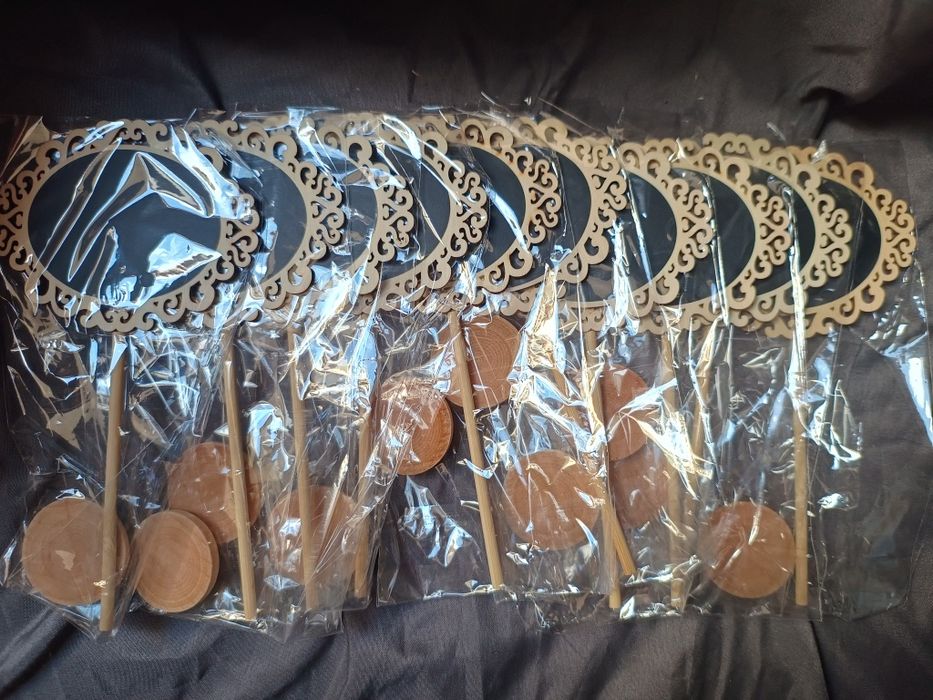 Tabliczki kredowe dekoracyjne ze stojakiem winietki 40 szt