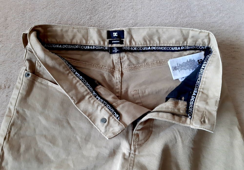 spodenki DC SHOE USA roz. 28 skateboarding street style bmx surfing
