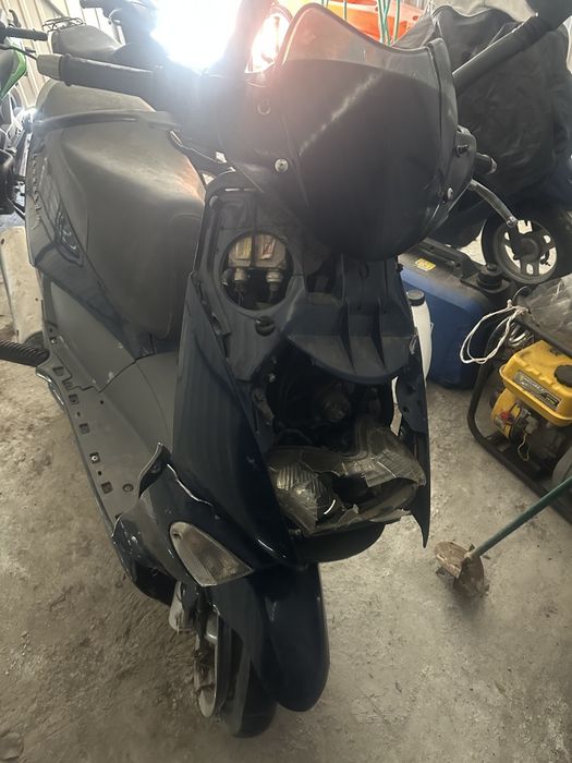 Aprilia leonardo
