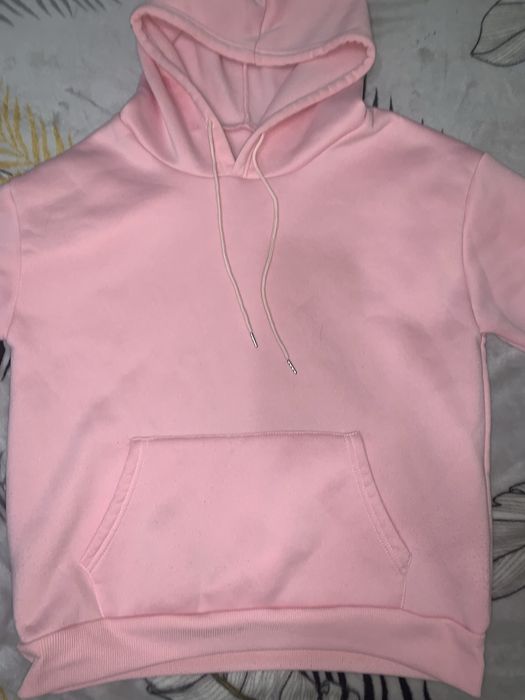Новая розовая кофта с капюшоном