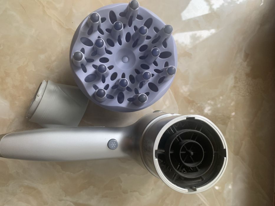 Фен электрический для сушки волос б/у