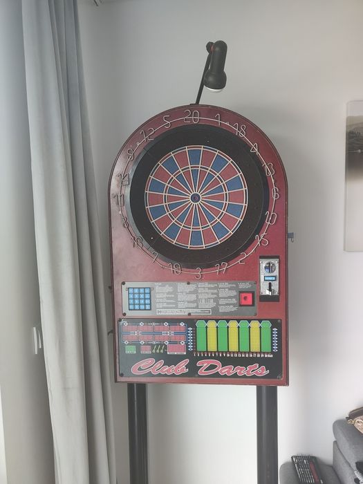 Automat do lotek club darts