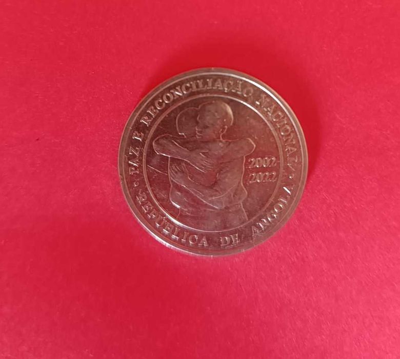 Moeda de 200 kwanzas