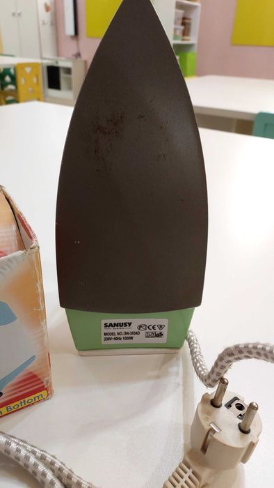 Продам праску. Утюг.