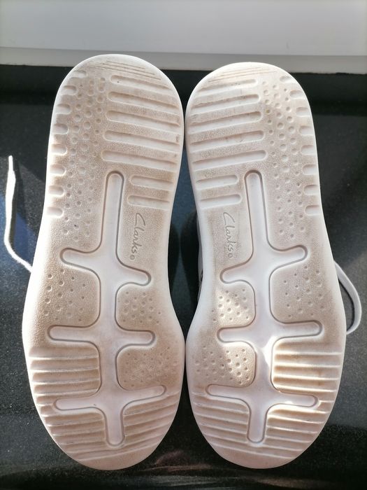 Кросівки жіночі clarks, розмір 39