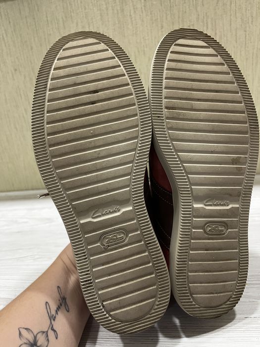 Чоловічі туфлі clarks