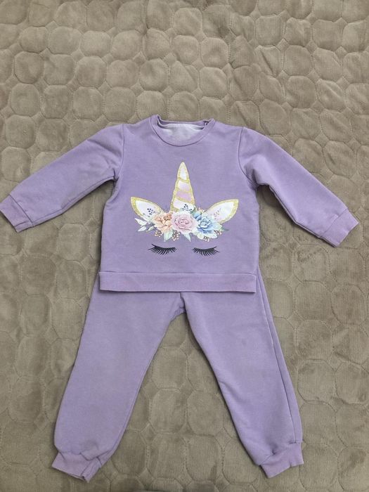 Костюмчик для дівчинки