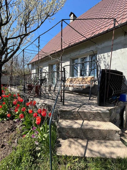 Енергоефективний новобуд 150 м² у Мерефі: затишок, камін та власний сад!