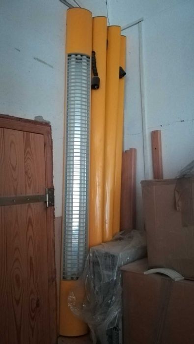 Lampy sufitowe sklepowe ze świetlówkami