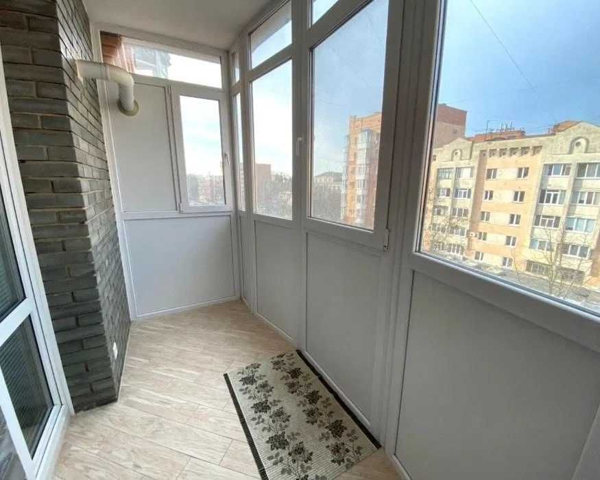 ApartPoltava  Однокімнатна квартира в ЦЕНТРІ міста поряд КОРПУСНИЙ сад