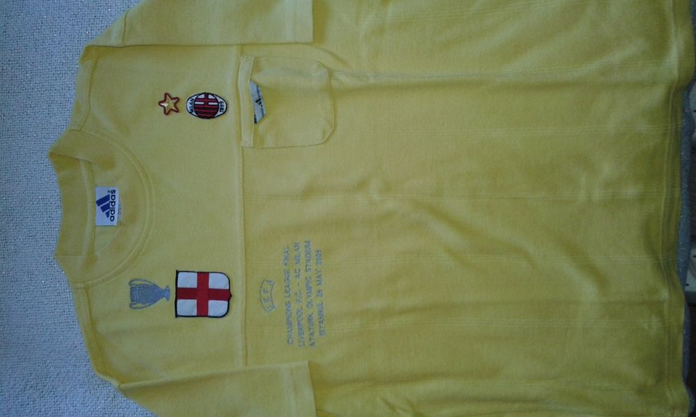 Camisola algodão, marca adidas, AC Milan, alusiva à final Liga Campeões 2005 Milan-Liverpool, como nova.
