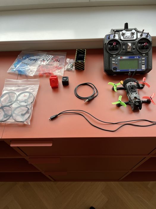Dron fpv 3 cale (3s,bez ELRS)