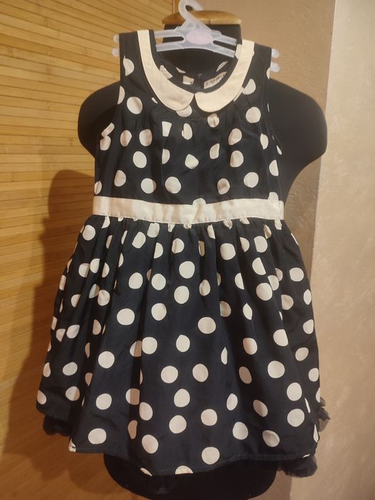 Платье нарядное на девочку 2-3,4-5,5-6лет