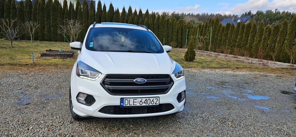 Ford Kuga ST-LINE Aktywny tempomat Asystent świateł drogowych Super Stan!!!