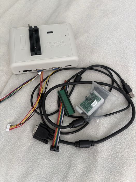Programator RT809HSE