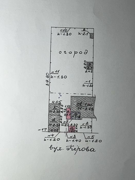 Дом с участком и гаражом
