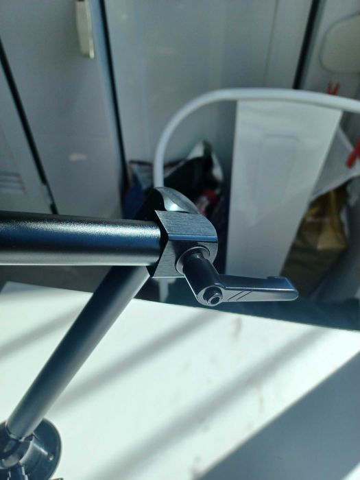 Suporte tablet ou telemovel mesa universal TAB803