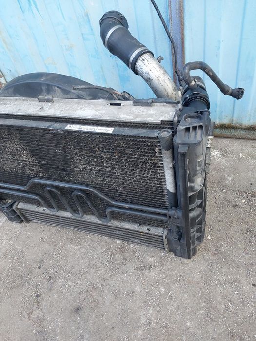 Komplet chłodnic chłodnica bmw e 90 e 91 320 d diesel 2.0  intercooler wentylator