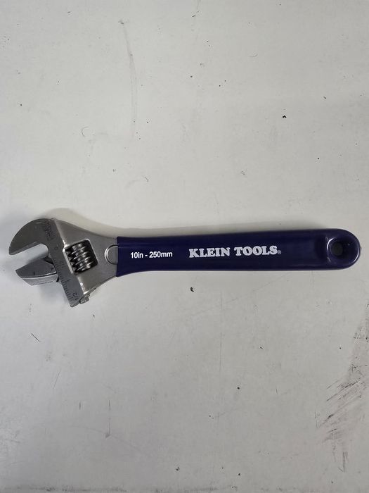 Chave inglesa (klein tools)   Nova, na embalagem