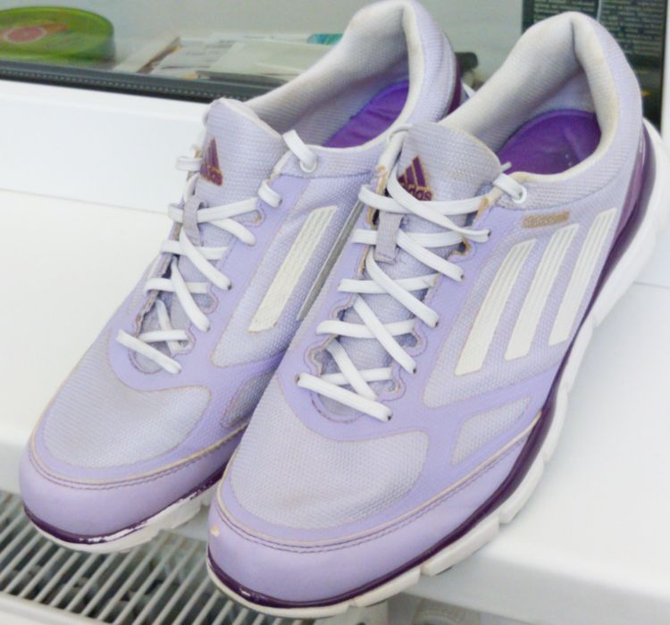 жіночі кросівки Adidas Adizero лавандового кольору 41.5р.