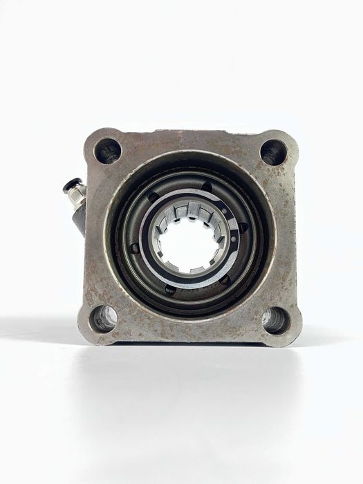 Коробки відбору потужності на ZF-1 / КВП ZF (PTO) / КОМ ZF на MAN, DAF