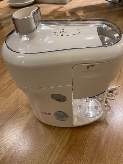 Máquina de sumos/centrifugadora/liquidificadora