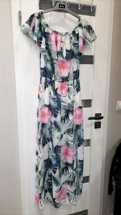 Sukienka bawełniana marszczona hiszpanka w kwiaty