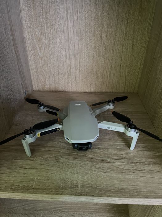 Dron dji mini se