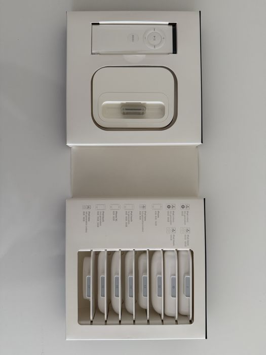 Apple Universal Dock456899004445511682