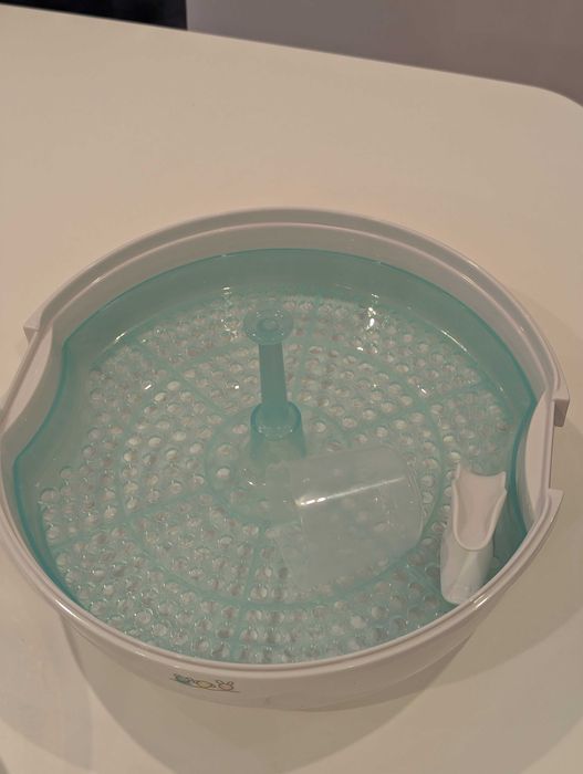 Esterilizador de Biberões Becken - Novo/Nunca usado
