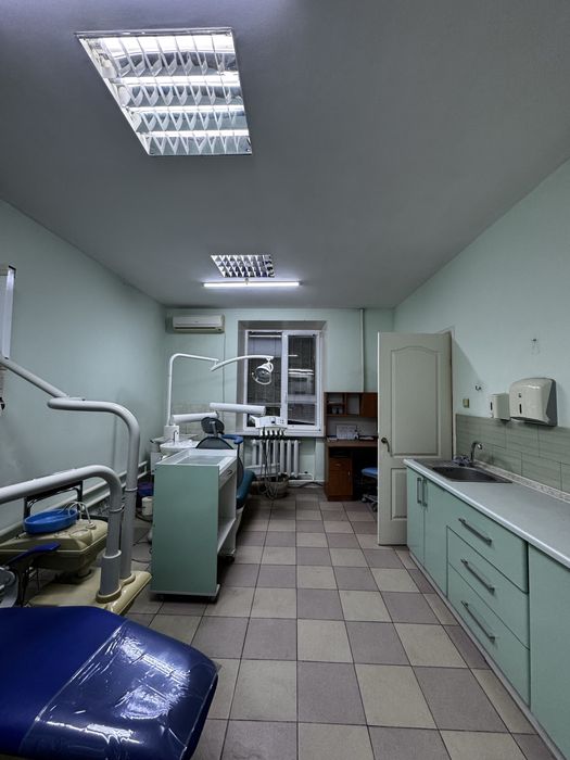 Оренда приміщення у Центрі міста 51 м2 з окремим входом!