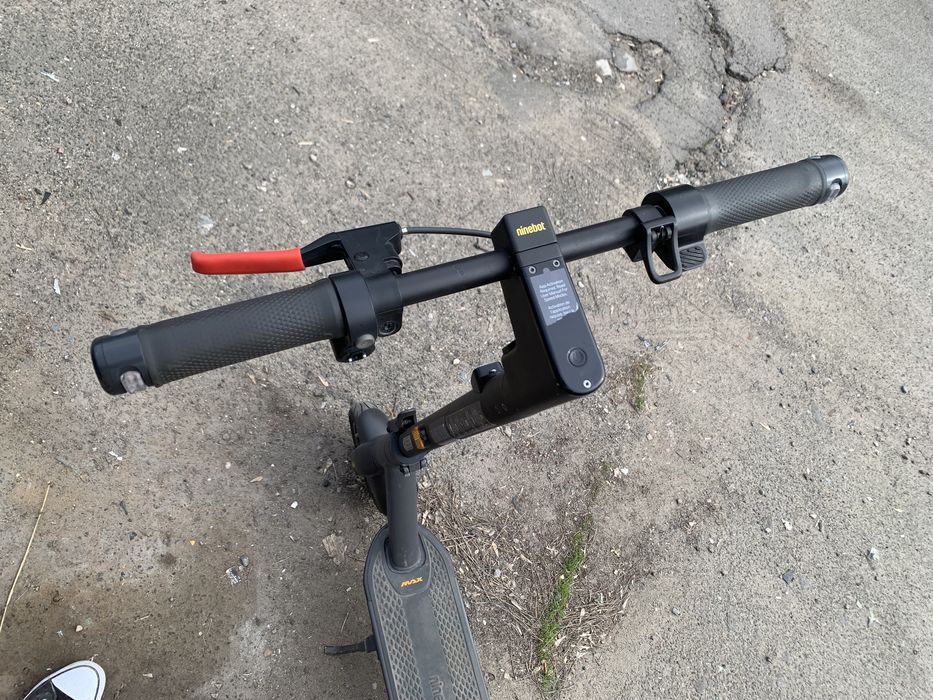 Самокат ninebot max g2