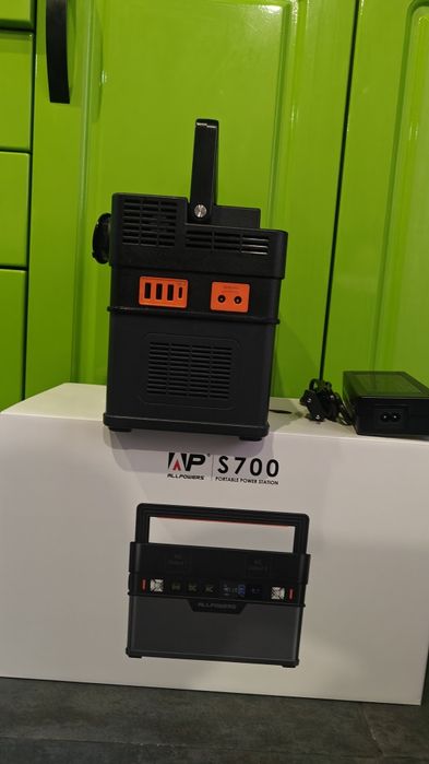 Зарядна станція Allpowers s700