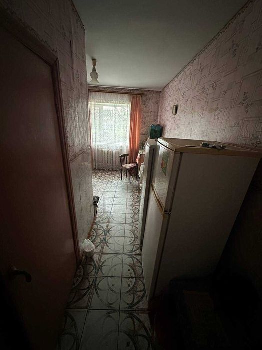 (3) Продам 3-кімнатну квартиру в смт. Турбів 0691