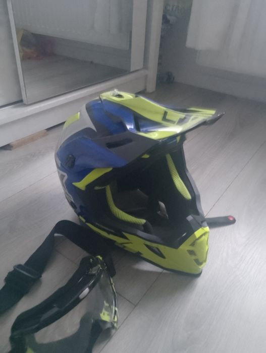 Kask full face, cross