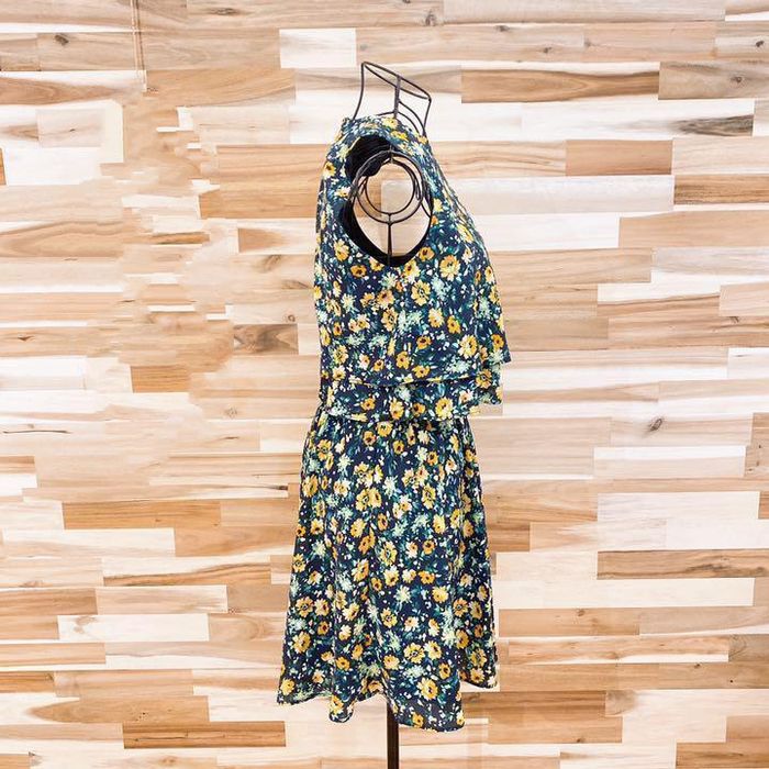 Літня сукня з принтом