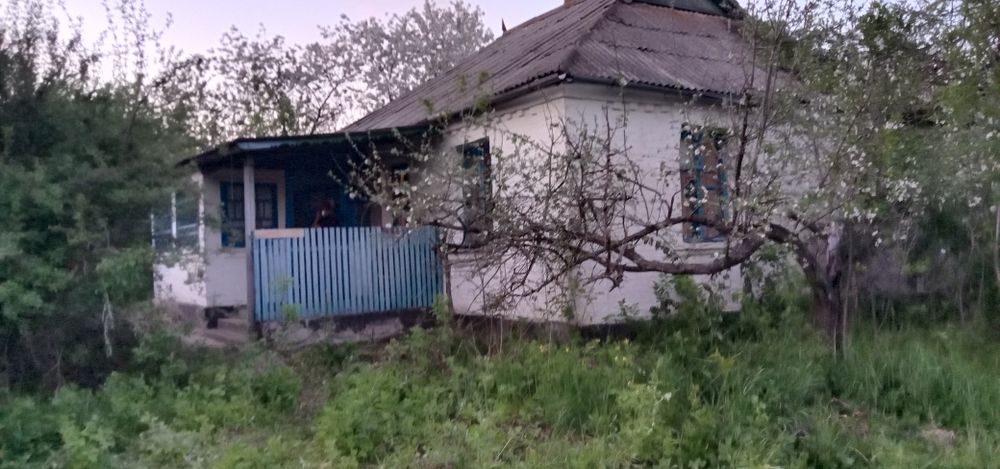 Безкоштовно житло Київська обл. біля річки Рось