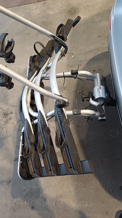 Bagażnik na 3 rowery firmy Thule