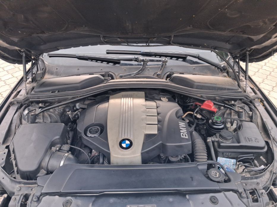 Продам BMW е 61 в отличном состоянии